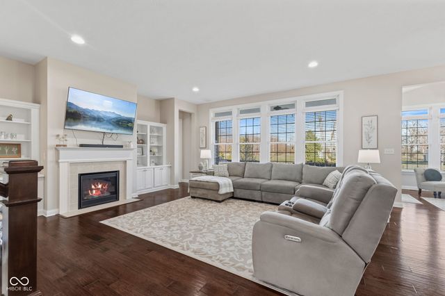 18028 Rolling Rock Drive, Noblesville, IN 46062