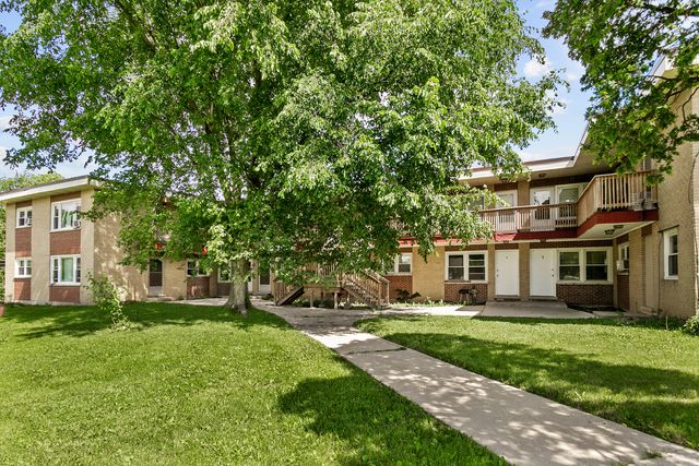 991 Tollview Avenue 10, Aurora, IL 60505