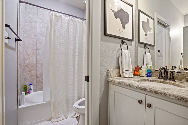 2711 Talsworth Drive, College Station, TX 77845
