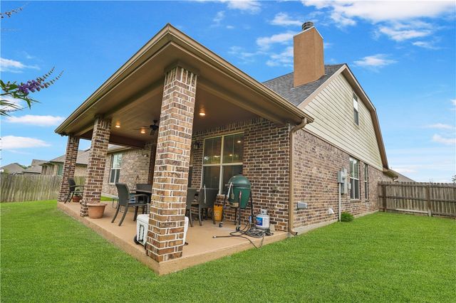 2711 Talsworth Drive, College Station, TX 77845