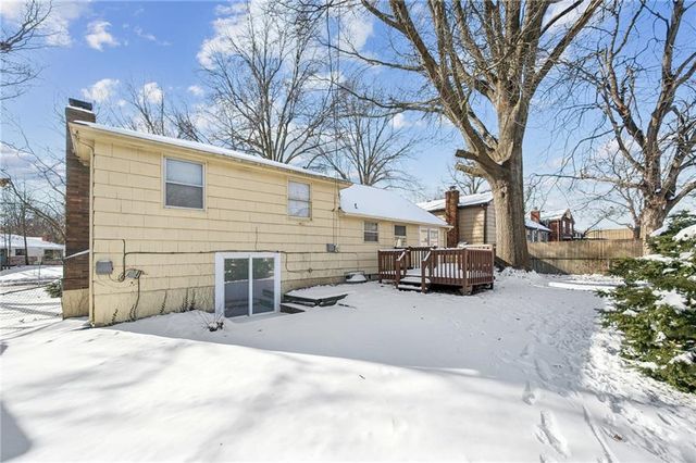 10928 W 91ST Street, Overland Park, KS 66214