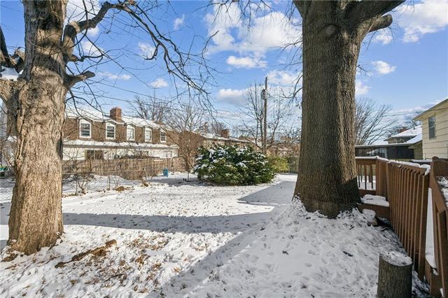 10928 W 91ST Street, Overland Park, KS 66214