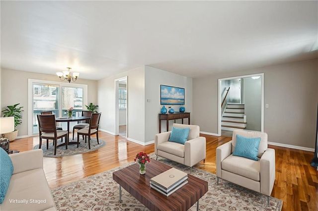 10928 W 91ST Street, Overland Park, KS 66214