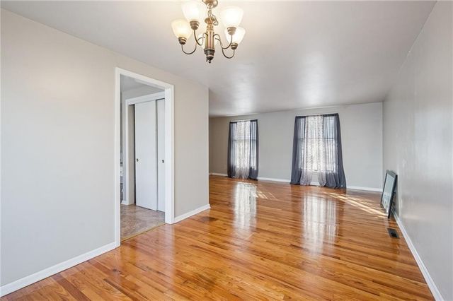 10928 W 91ST Street, Overland Park, KS 66214