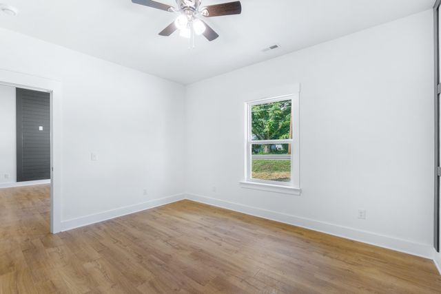 1105 N Chattanooga Street, Lafayette, GA 30728