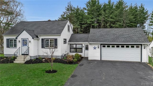 3494 Bowen Road, Lancaster, NY 14086