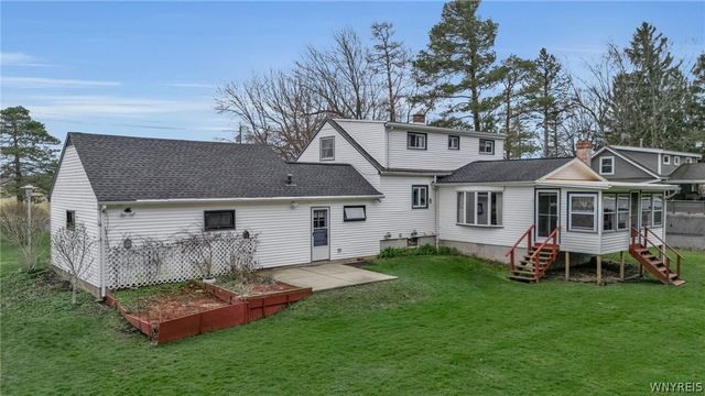 3494 Bowen Road, Lancaster, NY 14086