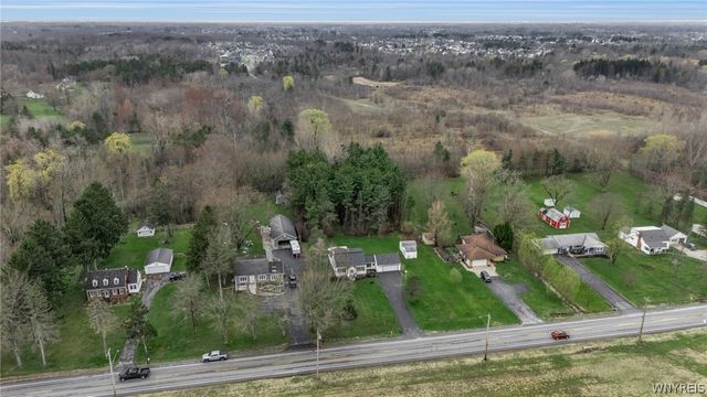 3494 Bowen Road, Lancaster, NY 14086