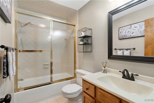 9408 Hawkeye Drive, Cicero, NY 13029