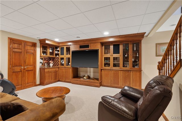 9408 Hawkeye Drive, Cicero, NY 13029