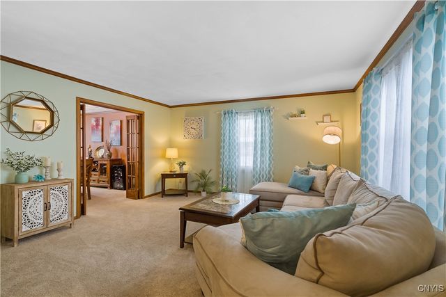 9408 Hawkeye Drive, Cicero, NY 13029