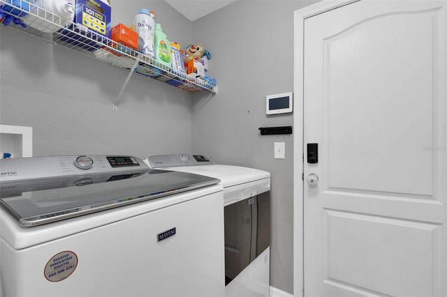 1033 TWISTED BRANCH LANE, St Cloud, FL 34771