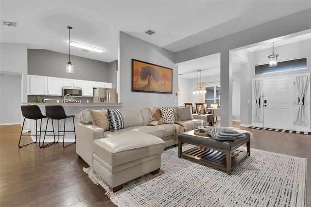 1033 TWISTED BRANCH LANE, St Cloud, FL 34771