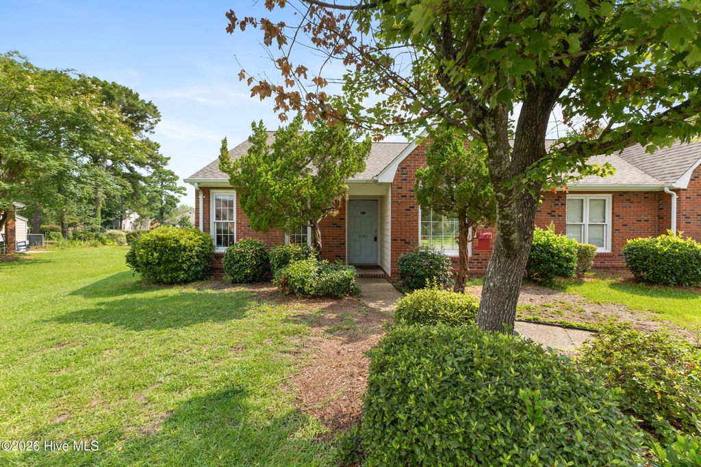 3010 Remington Drive, Wilmington, NC 28405