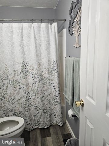 1505 COUNTY LINE RD, York Springs, PA 17372