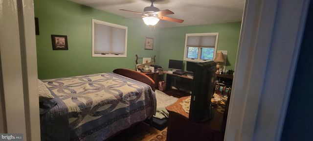 1505 COUNTY LINE RD, York Springs, PA 17372