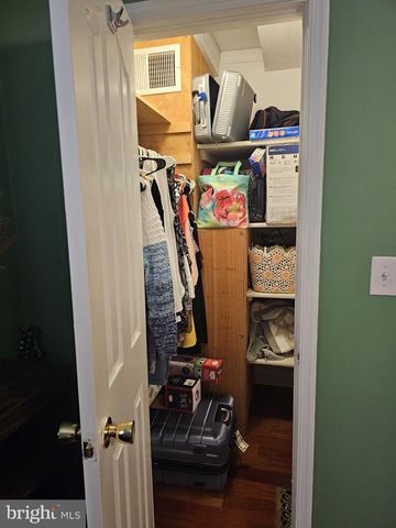 1505 COUNTY LINE RD, York Springs, PA 17372