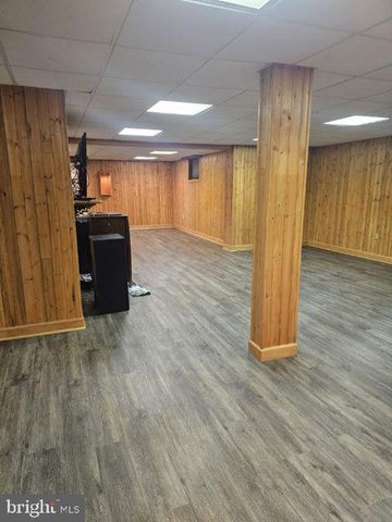 1505 COUNTY LINE RD, York Springs, PA 17372