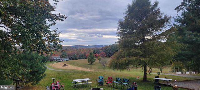 1505 COUNTY LINE RD, York Springs, PA 17372