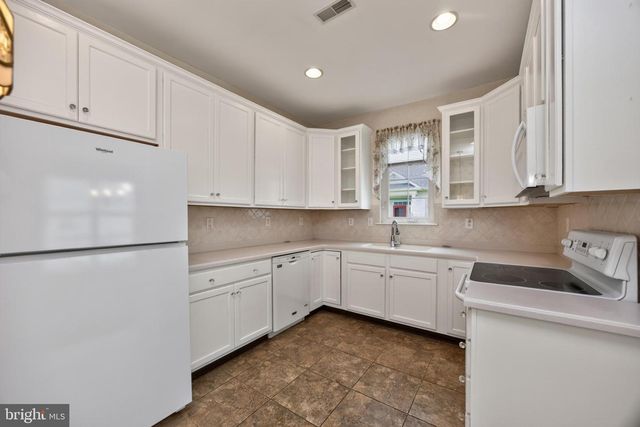 1638 BOXWOOD RD, Garnet Valley, PA 19060
