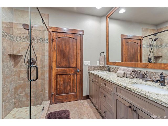 421 Rainbow Dr 23, Silverthorne, CO 80498