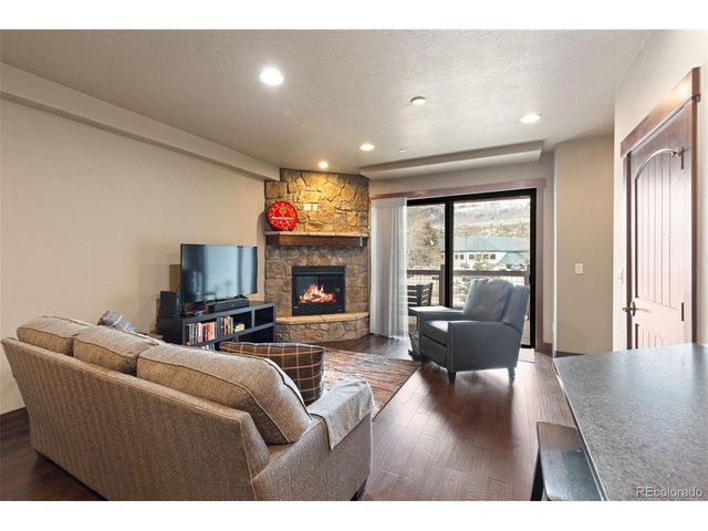 421 Rainbow Dr 23, Silverthorne, CO 80498