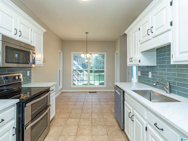 56 MELISSA DRIVE, Hayden, AL 35079
