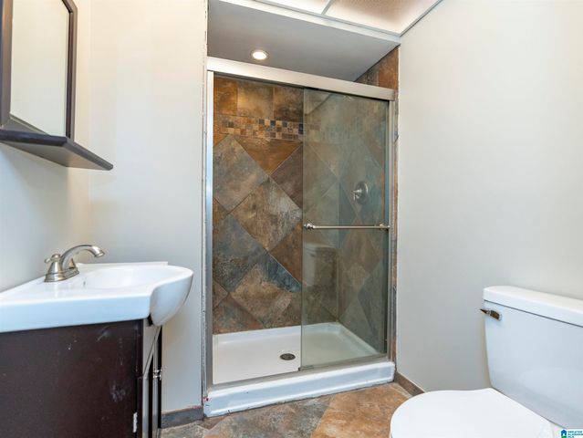 56 MELISSA DRIVE, Hayden, AL 35079