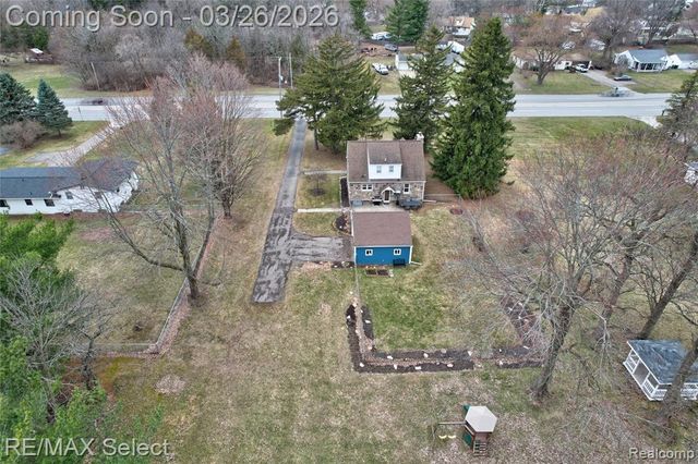 3360 N Elms Road, Flushing, MI 48433