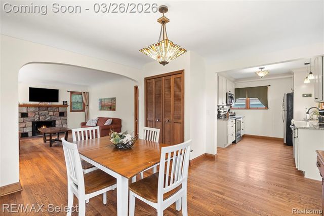 3360 N Elms Road, Flushing, MI 48433