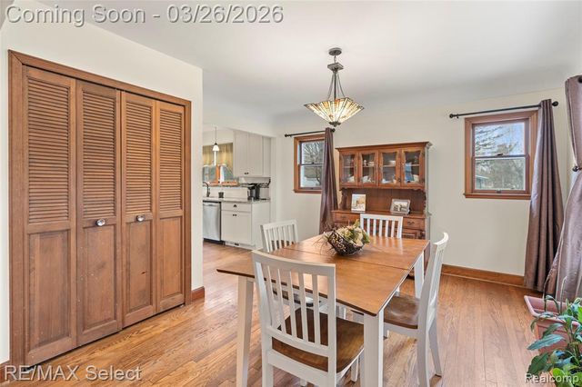 3360 N Elms Road, Flushing, MI 48433