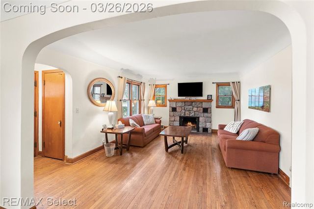 3360 N Elms Road, Flushing, MI 48433