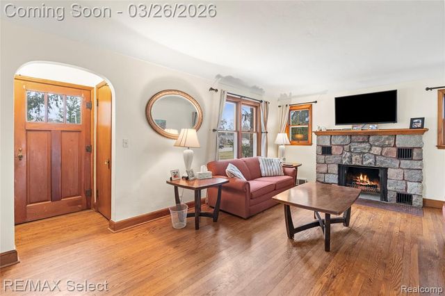 3360 N Elms Road, Flushing, MI 48433