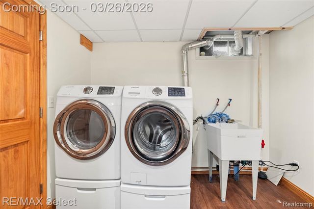 3360 N Elms Road, Flushing, MI 48433