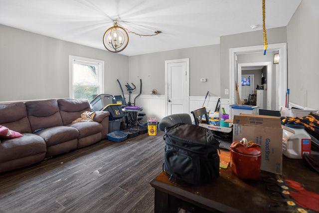 323 W High Street, Mt Sterling, KY 40353