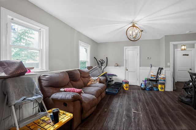 323 W High Street, Mt Sterling, KY 40353