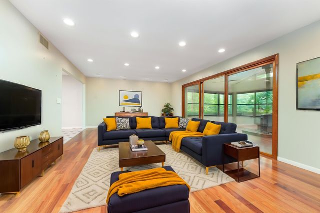 3101 S Hilltop Drive, Ann Arbor, MI 48103