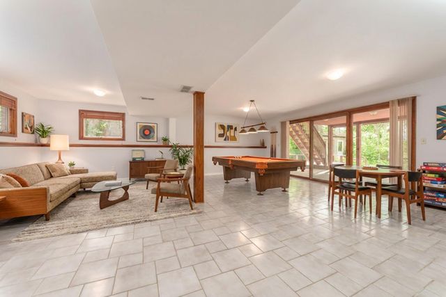 3101 S Hilltop Drive, Ann Arbor, MI 48103