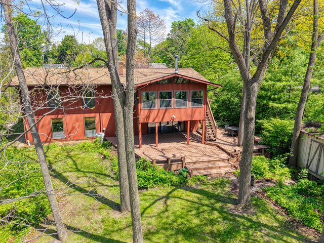 3101 S Hilltop Drive, Ann Arbor, MI 48103