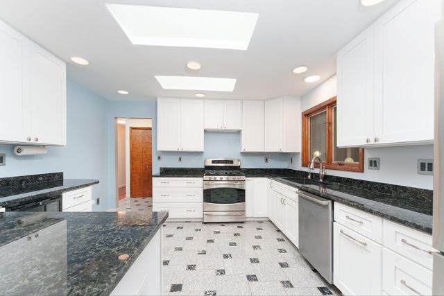 3101 S Hilltop Drive, Ann Arbor, MI 48103