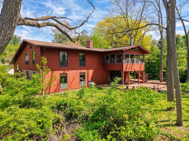 3101 S Hilltop Drive, Ann Arbor, MI 48103