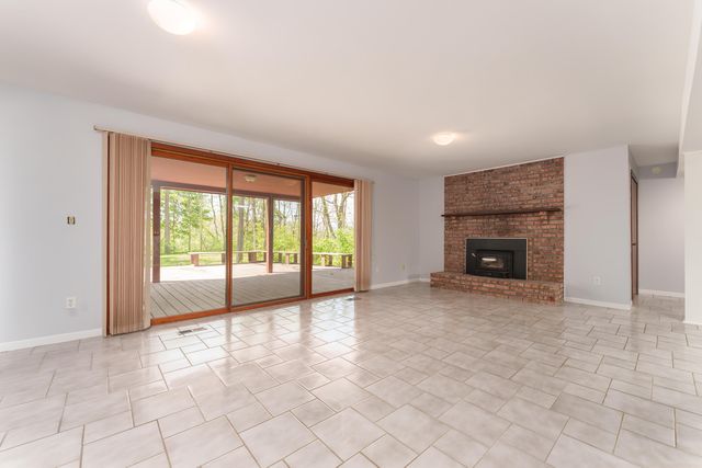 3101 S Hilltop Drive, Ann Arbor, MI 48103