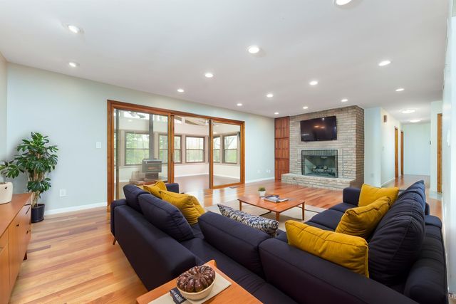 3101 S Hilltop Drive, Ann Arbor, MI 48103