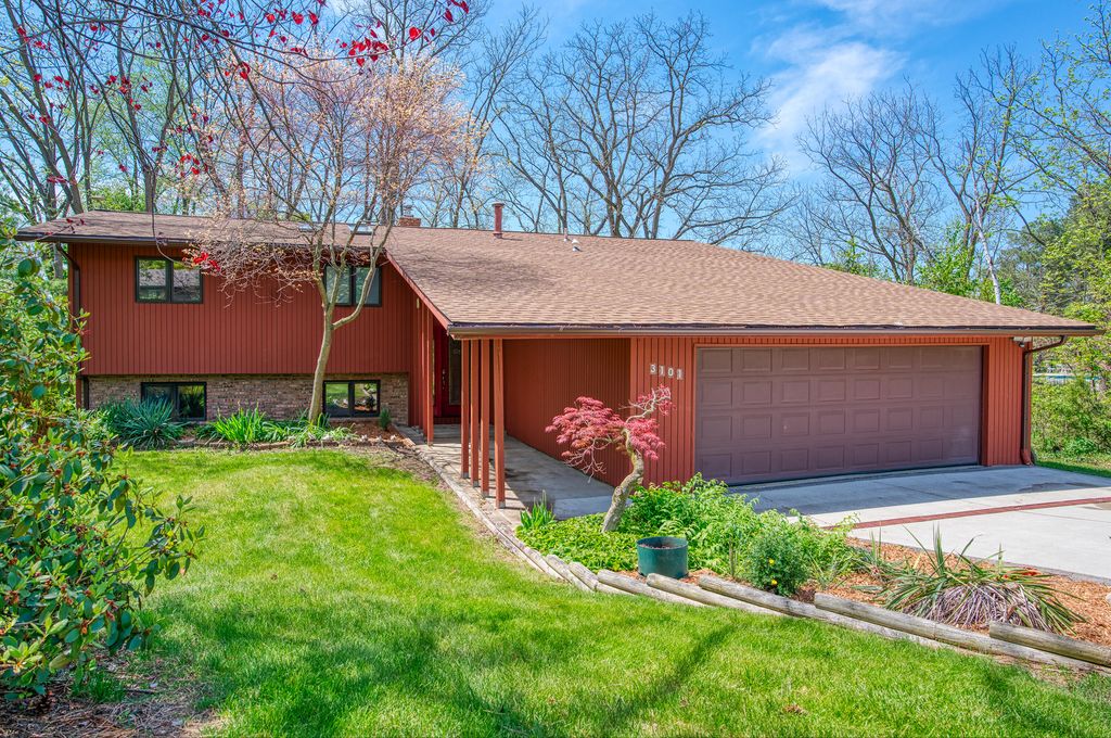 3101 S Hilltop Drive, Ann Arbor, MI 48103