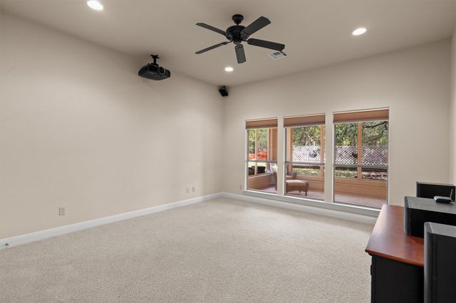 17109 Northlake Hills DR, Jonestown, TX 78645