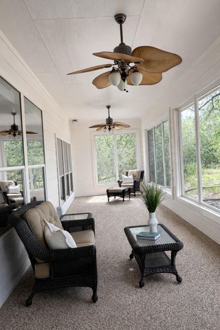 17109 Northlake Hills DR, Jonestown, TX 78645