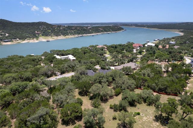 17109 Northlake Hills DR, Jonestown, TX 78645