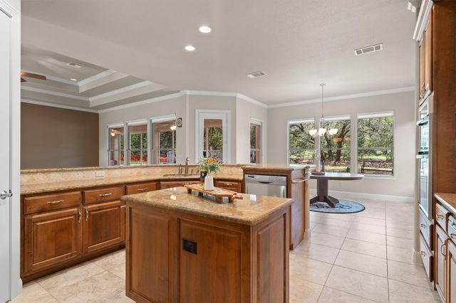 17109 Northlake Hills DR, Jonestown, TX 78645