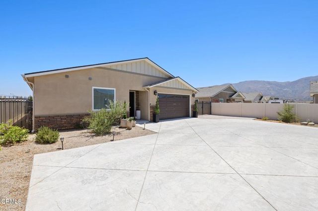 319 321 Grant Line Street, Santa Paula, CA 93060