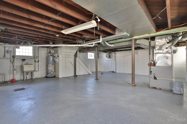 653 Harmes Avenue, Reading, OH 45215